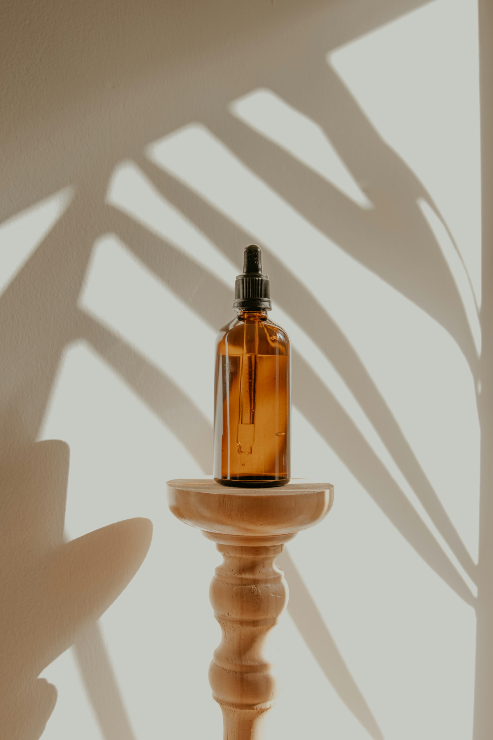 Functional Fragrance: Scents Engineered for Sleep, Focus & Mood
