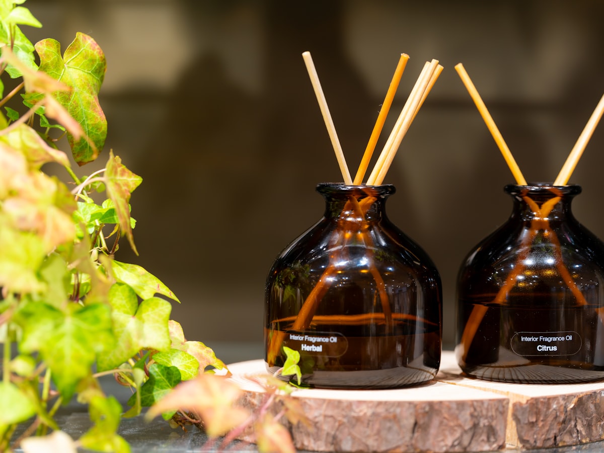 Reed Diffuser — Agarwood & Oud